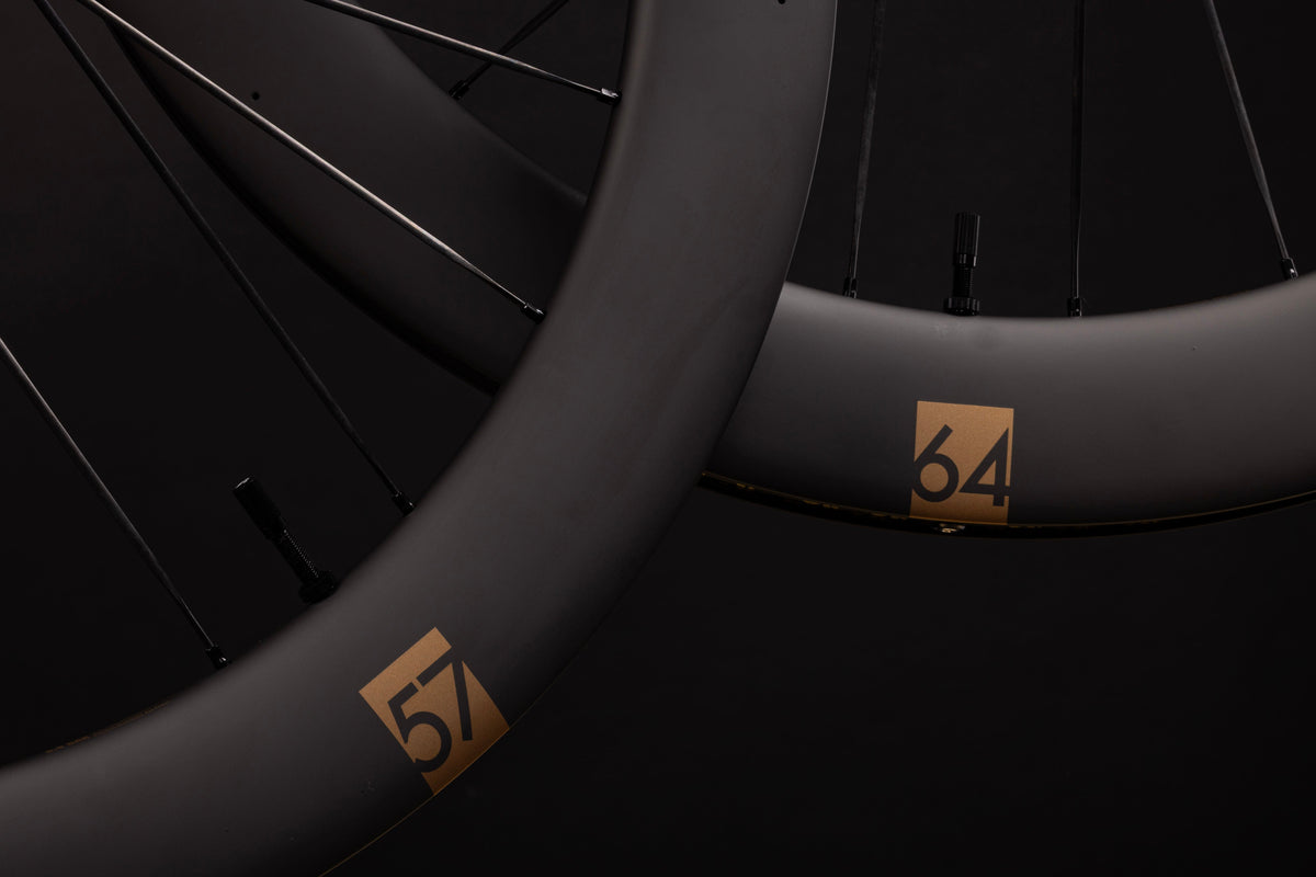 Llanta Carretera Reserve 64 Turbulent Aero SL Carbono Negro
